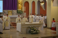 phoca_thumb_l_triduum4.jpg